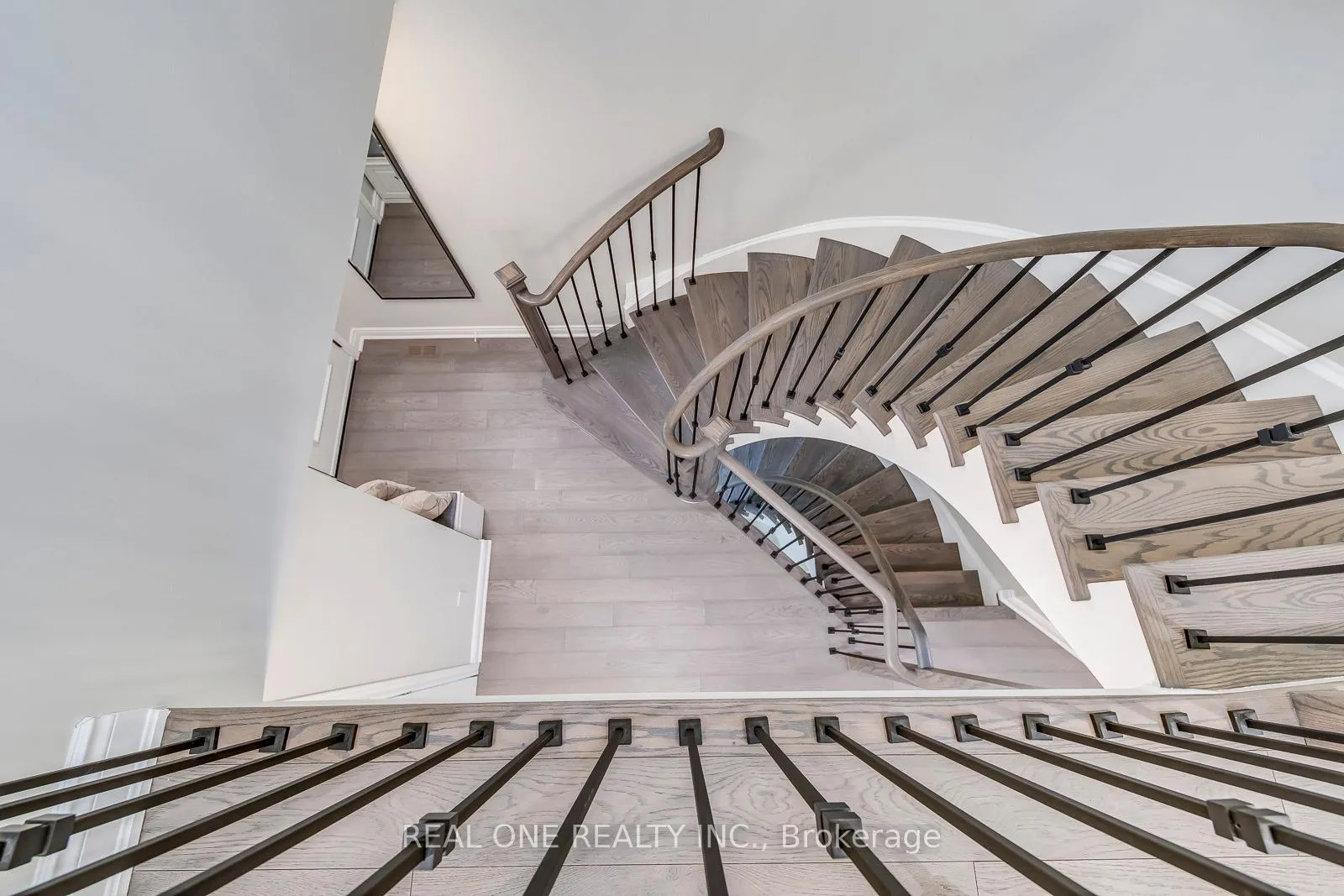 Photo 22 of Unit 55, 2250 Rockingham Drive, Oakville, Joshua Creek — HOMEH