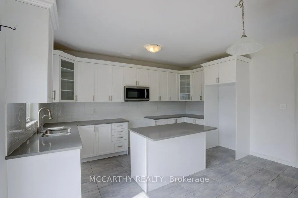 Photo 17 of 252 Ridley Crescent, Southgate — HOMEH