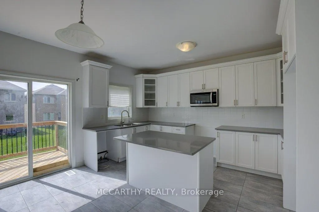 Photo 19 of 252 Ridley Crescent, Southgate — HOMEH