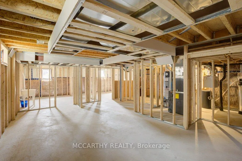 Photo 35 of 252 Ridley Crescent, Southgate — HOMEH