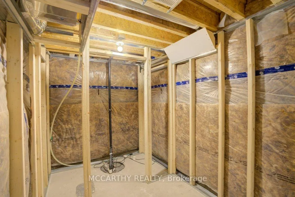 Photo 36 of 252 Ridley Crescent, Southgate — HOMEH