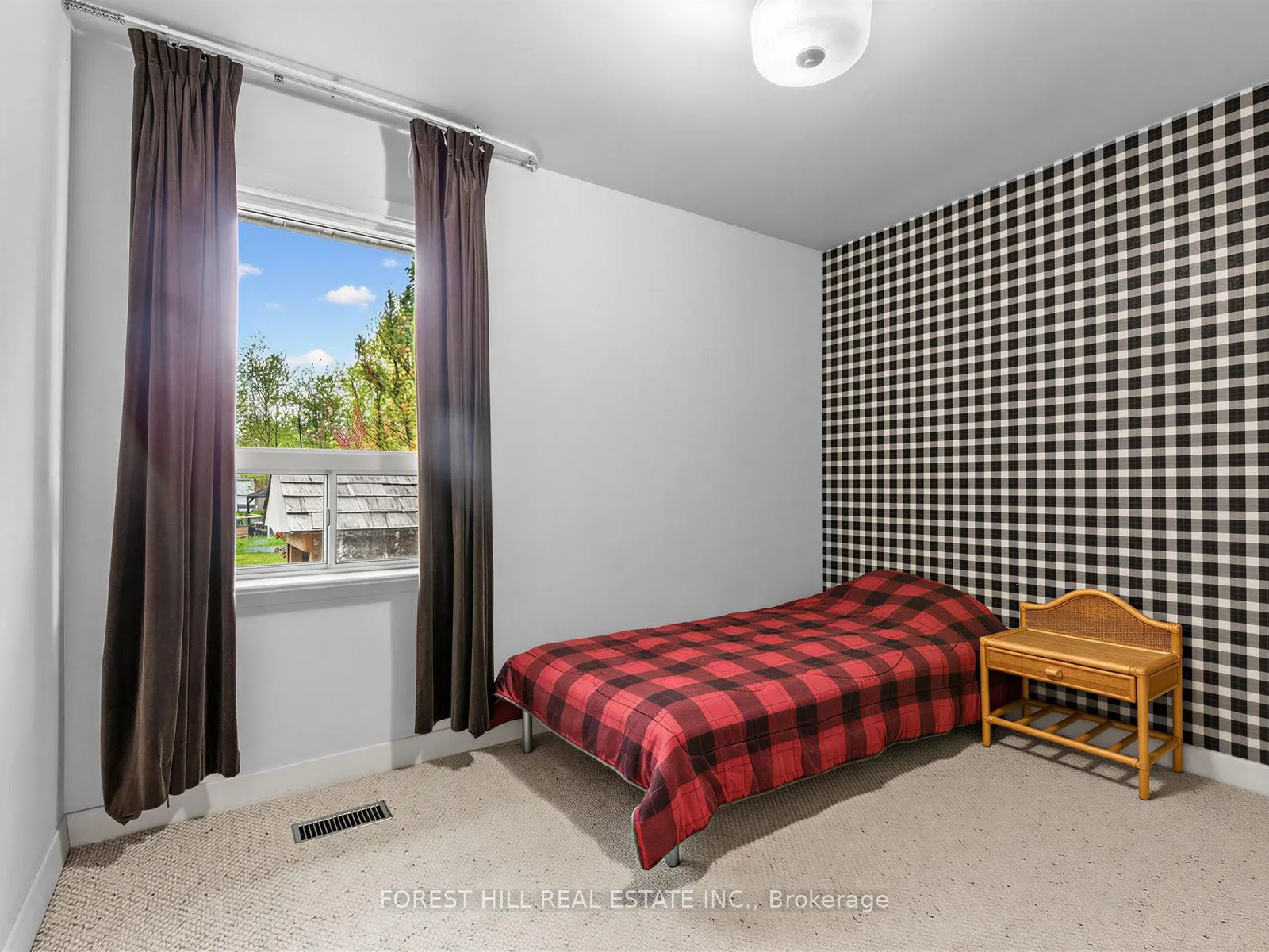 Photo 21 of 36 Hawkridge Avenue, Markham, Bullock — HOMEH