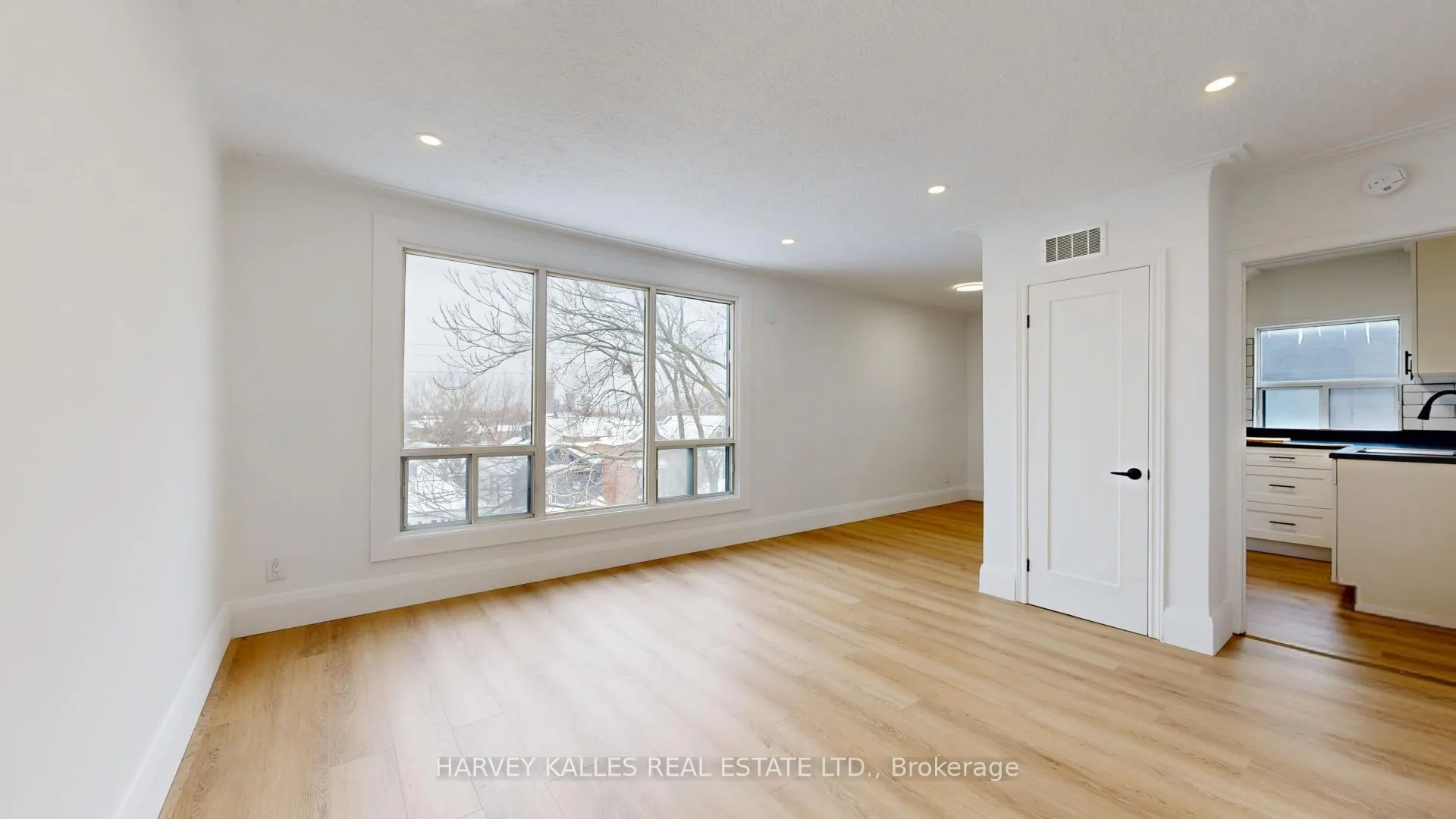 Photo 2 of Unit 5, 1252 Davenport Road, Toronto, Corso Italia-Davenport — HOMEH
