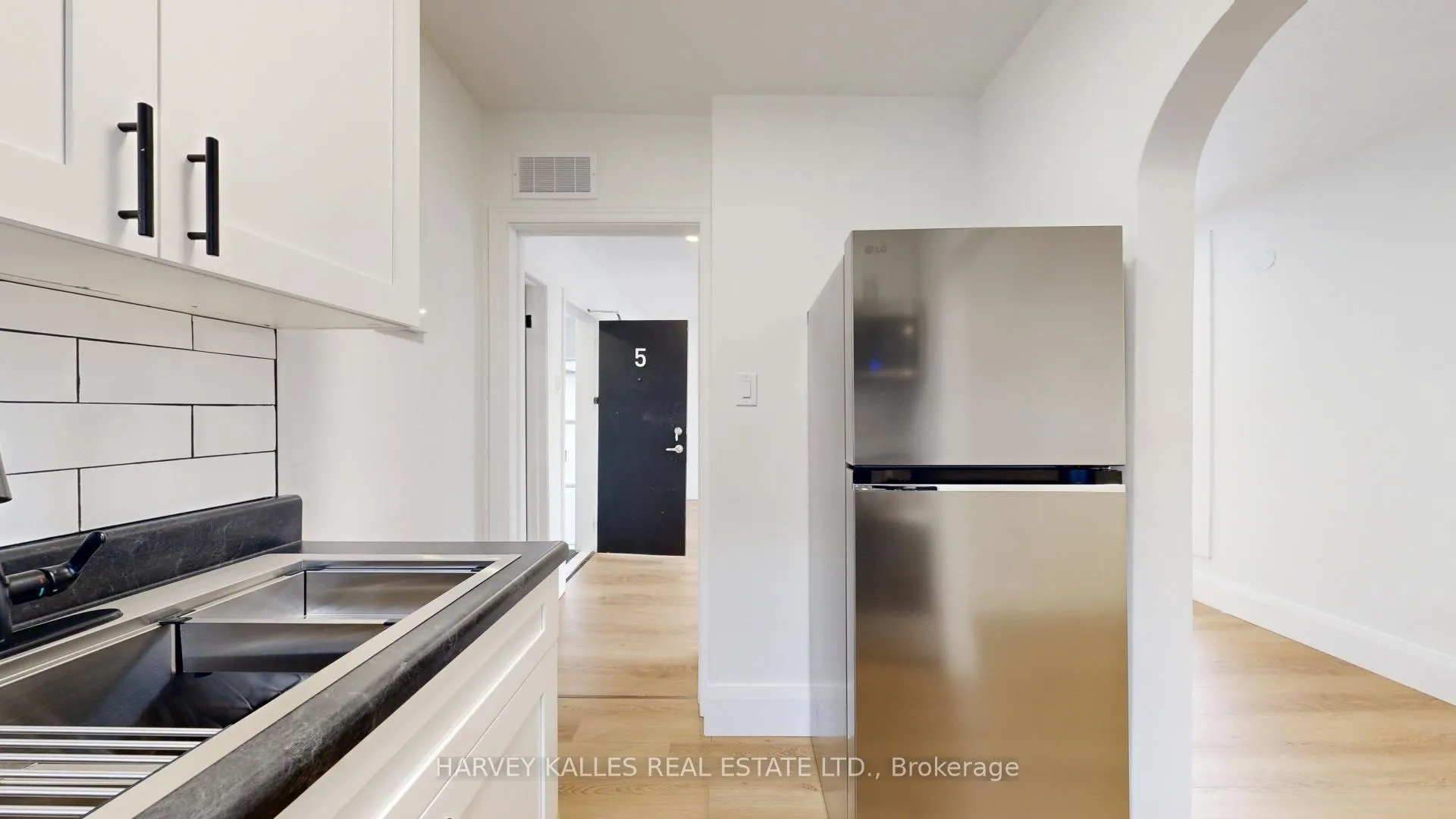 Photo 9 of Unit 5, 1252 Davenport Road, Toronto, Corso Italia-Davenport — HOMEH