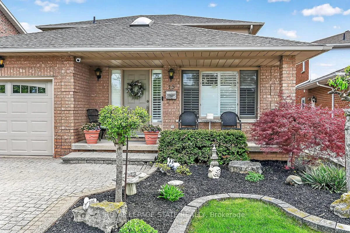 Photo 3 of 15 Gabriele Court, Hamilton, Gershome — HOMEH