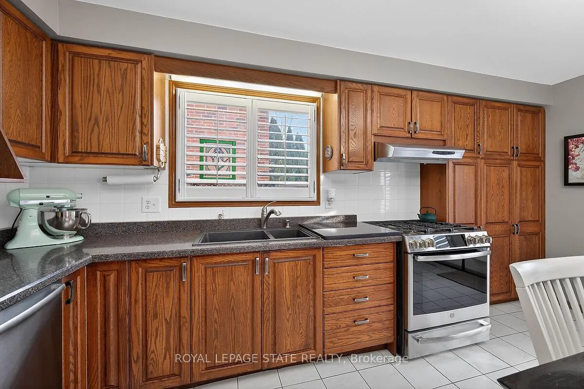 Photo 12 of 15 Gabriele Court, Hamilton, Gershome — HOMEH