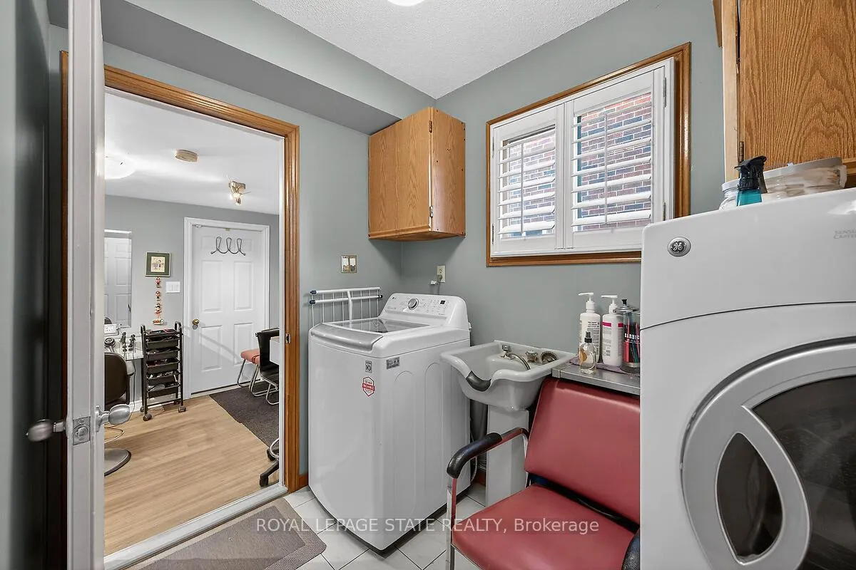 Photo 16 of 15 Gabriele Court, Hamilton, Gershome — HOMEH