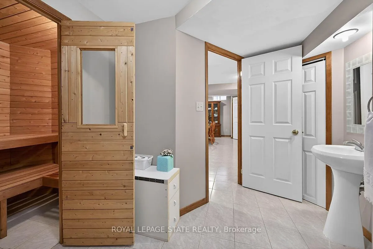 Photo 32 of 15 Gabriele Court, Hamilton, Gershome — HOMEH