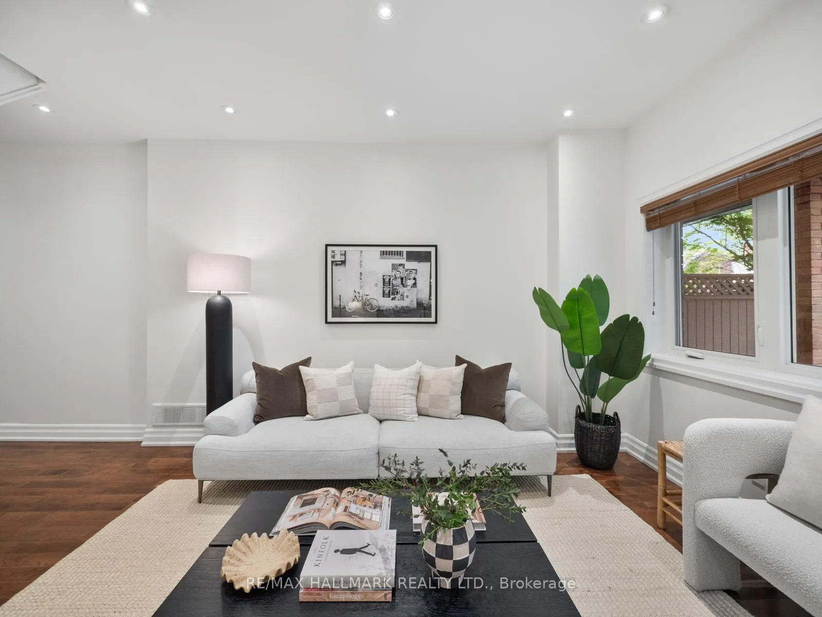 Photo 6 of 10 Ferrier Avenue, Toronto, Playter Estates-Danforth — HOMEH