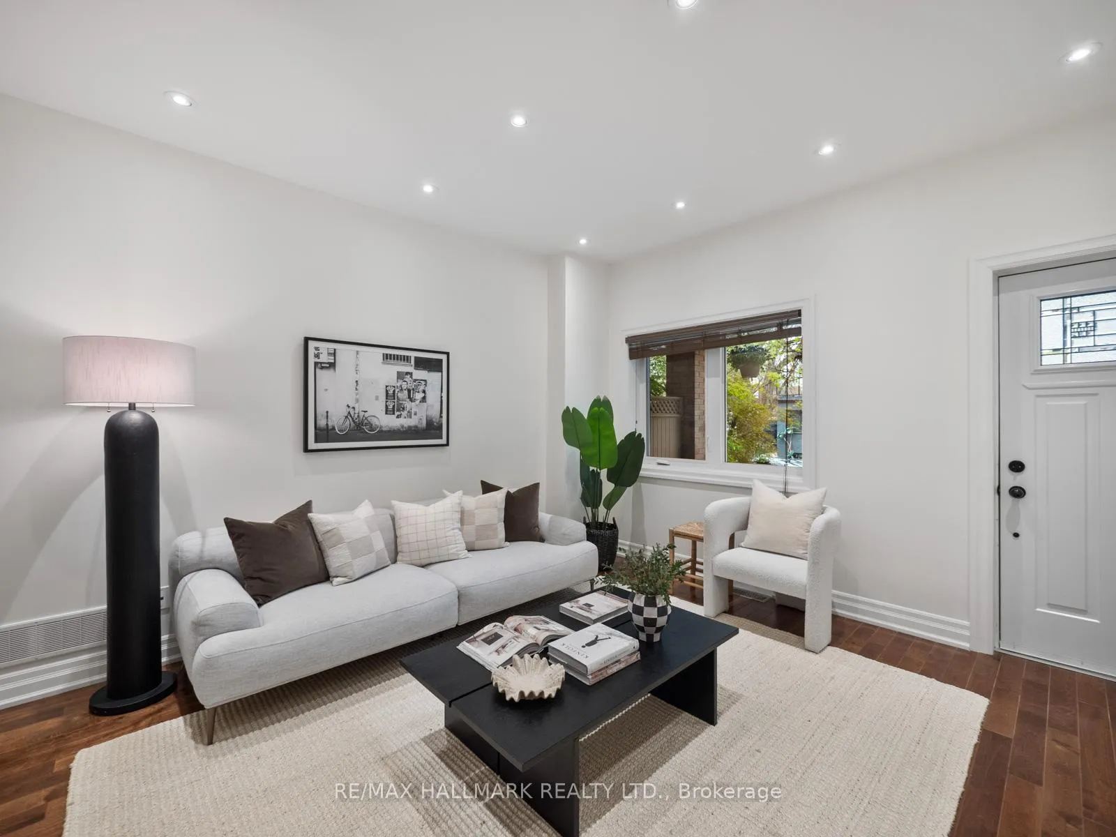 Photo 7 of 10 Ferrier Avenue, Toronto, Playter Estates-Danforth — HOMEH