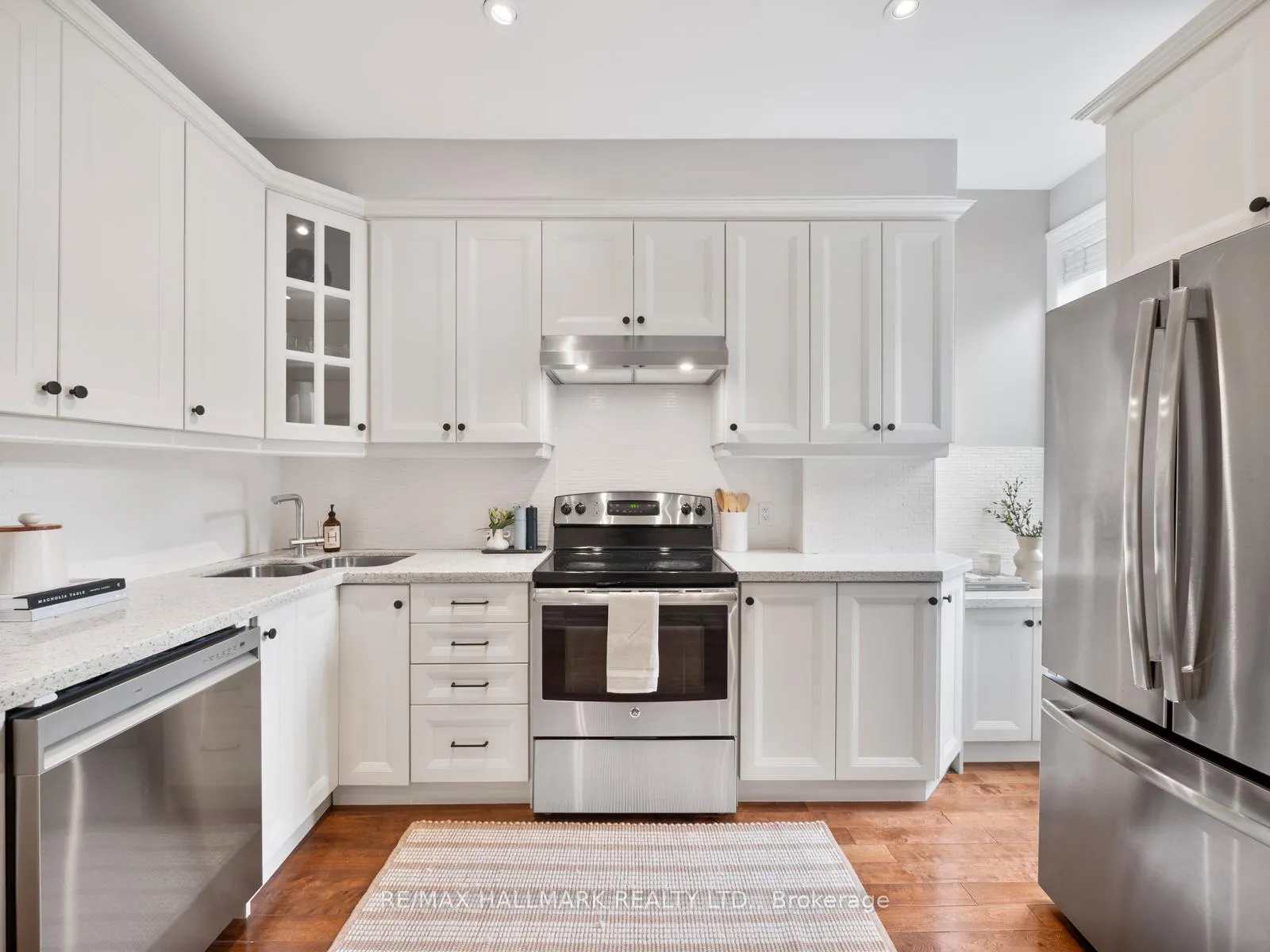Photo 14 of 10 Ferrier Avenue, Toronto, Playter Estates-Danforth — HOMEH