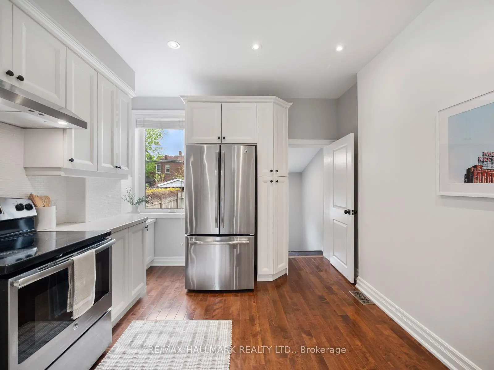 Photo 16 of 10 Ferrier Avenue, Toronto, Playter Estates-Danforth — HOMEH