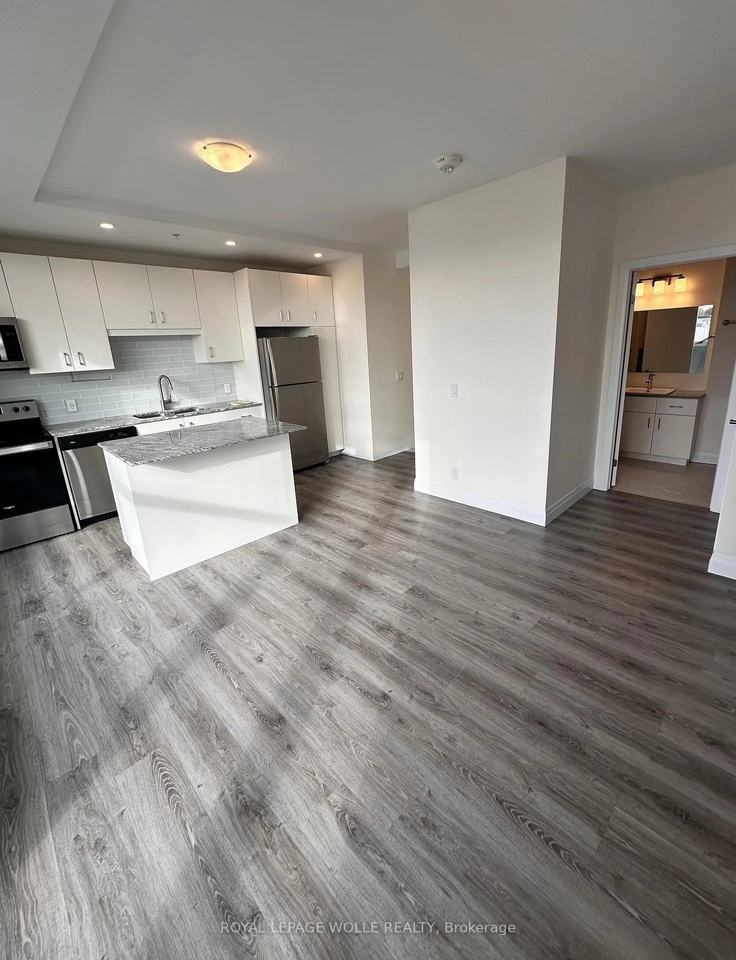 Photo 8 of Unit 408, 104 Garment Street, Kitchener — HOMEH