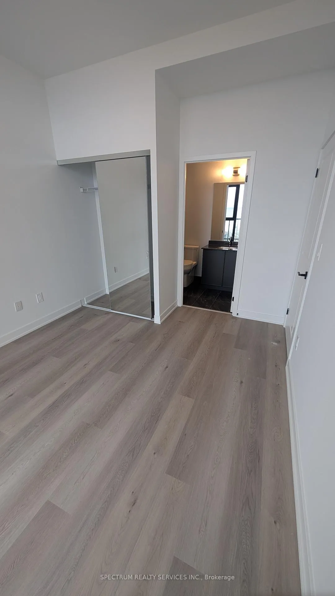 Photo 9 of Unit 407, 2075 Lakeshore Road, Burlington, Brant — HOMEH