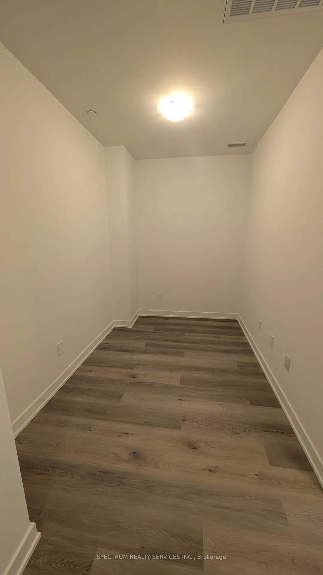 Photo 14 of Unit 407, 2075 Lakeshore Road, Burlington, Brant — HOMEH