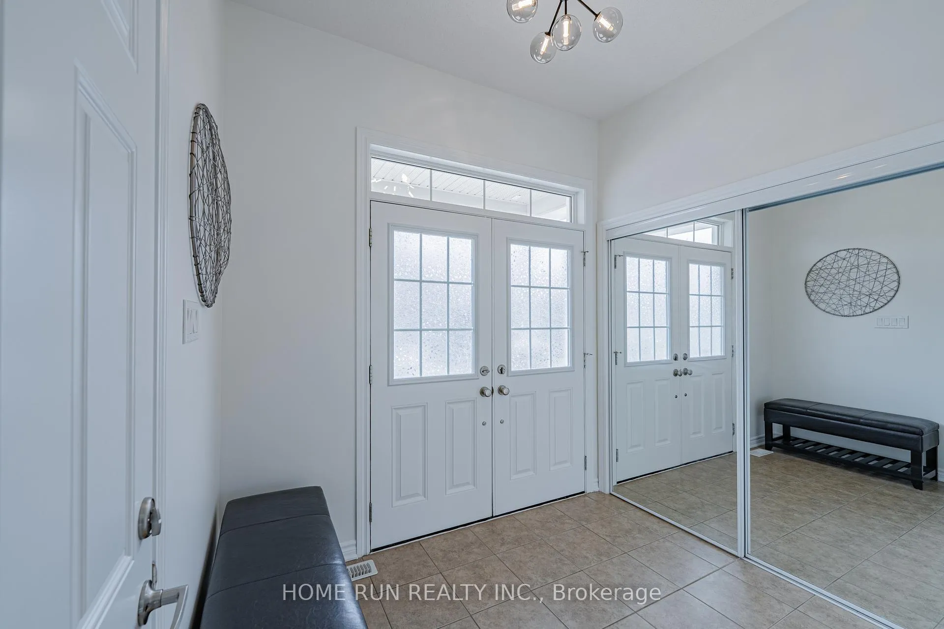 Photo 6 of 572 Dundonald Drive, Ottawa, Barrhaven - Half Moon Bay — HOMEH