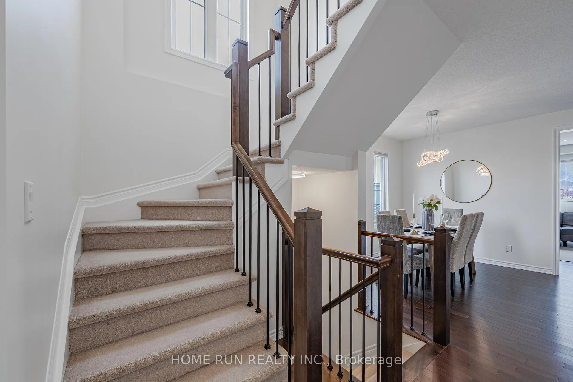 Photo 7 of 572 Dundonald Drive, Ottawa, Barrhaven - Half Moon Bay — HOMEH