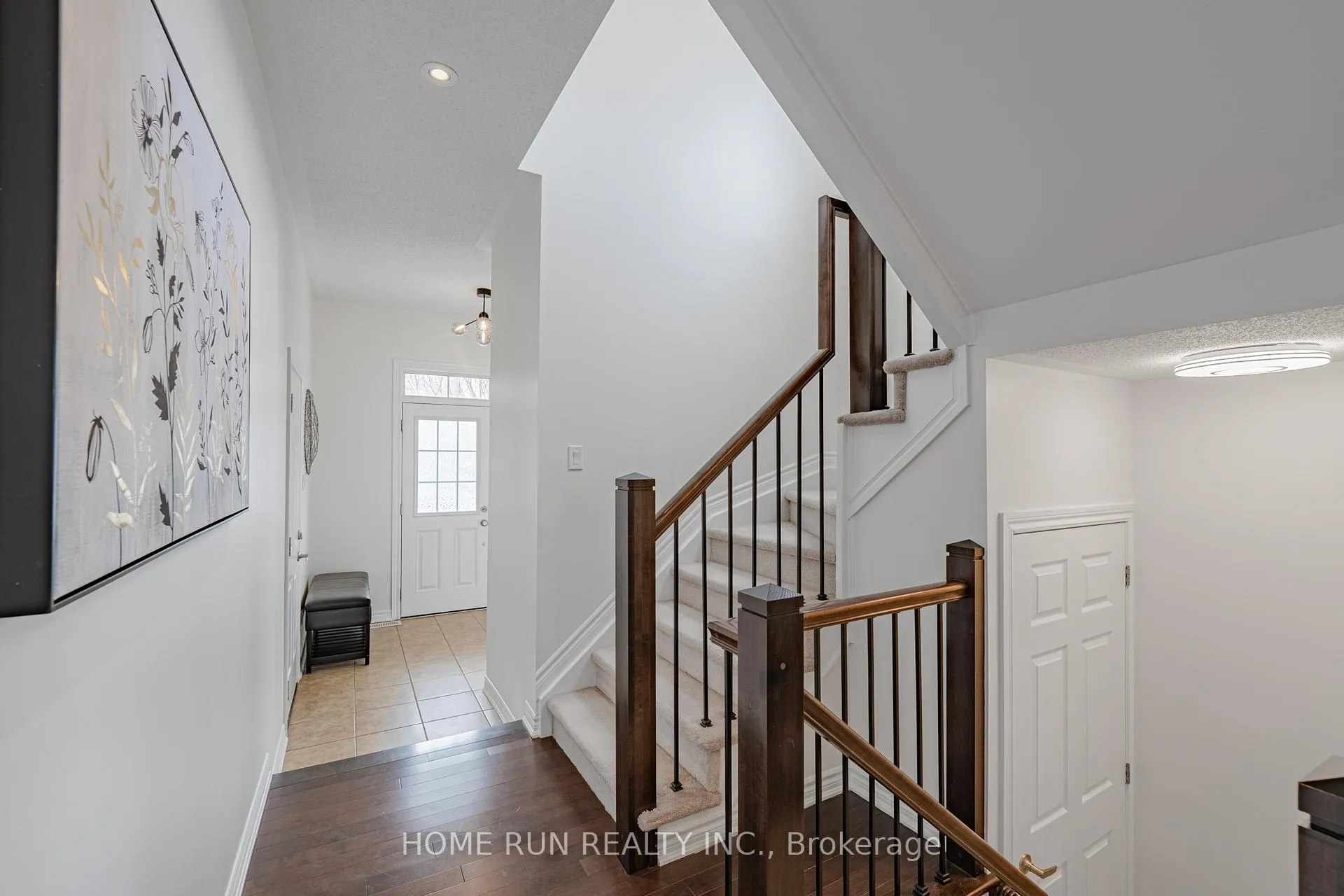 Photo 8 of 572 Dundonald Drive, Ottawa, Barrhaven - Half Moon Bay — HOMEH