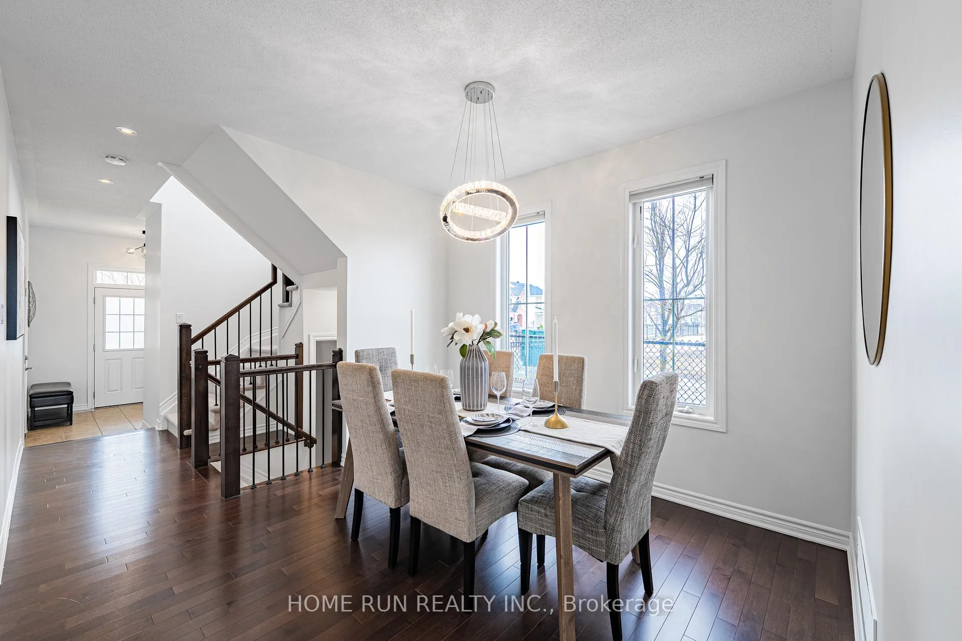 Photo 10 of 572 Dundonald Drive, Ottawa, Barrhaven - Half Moon Bay — HOMEH