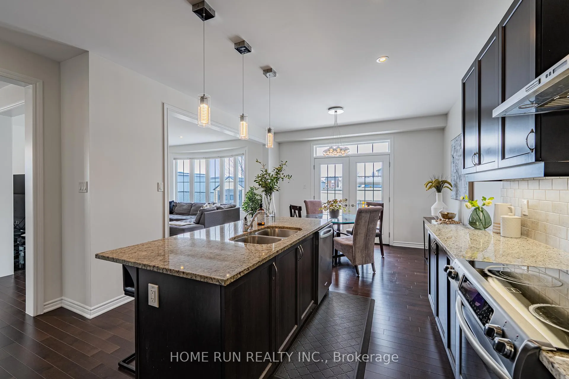 Photo 19 of 572 Dundonald Drive, Ottawa, Barrhaven - Half Moon Bay — HOMEH