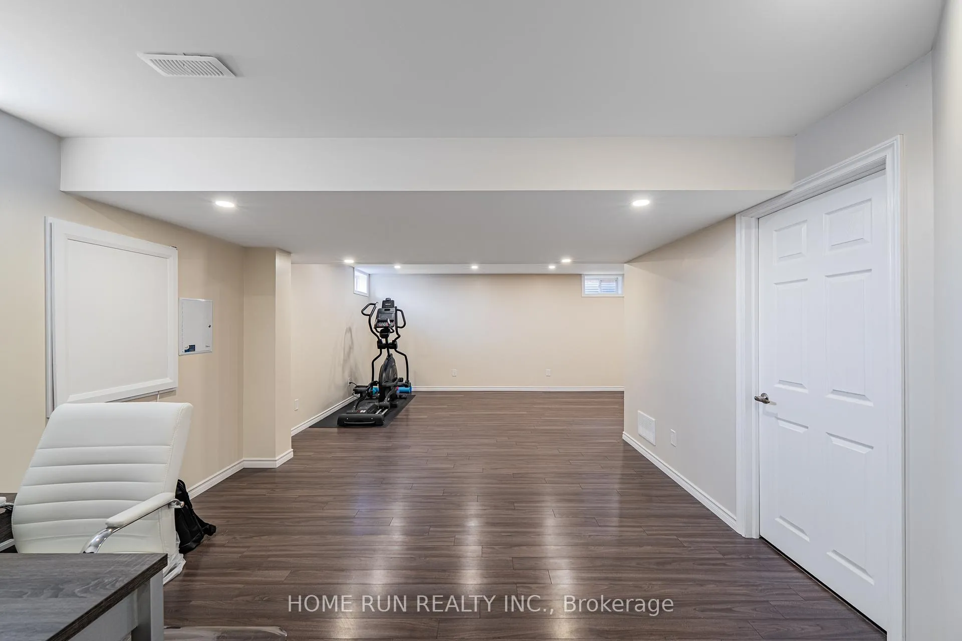 Photo 40 of 572 Dundonald Drive, Ottawa, Barrhaven - Half Moon Bay — HOMEH