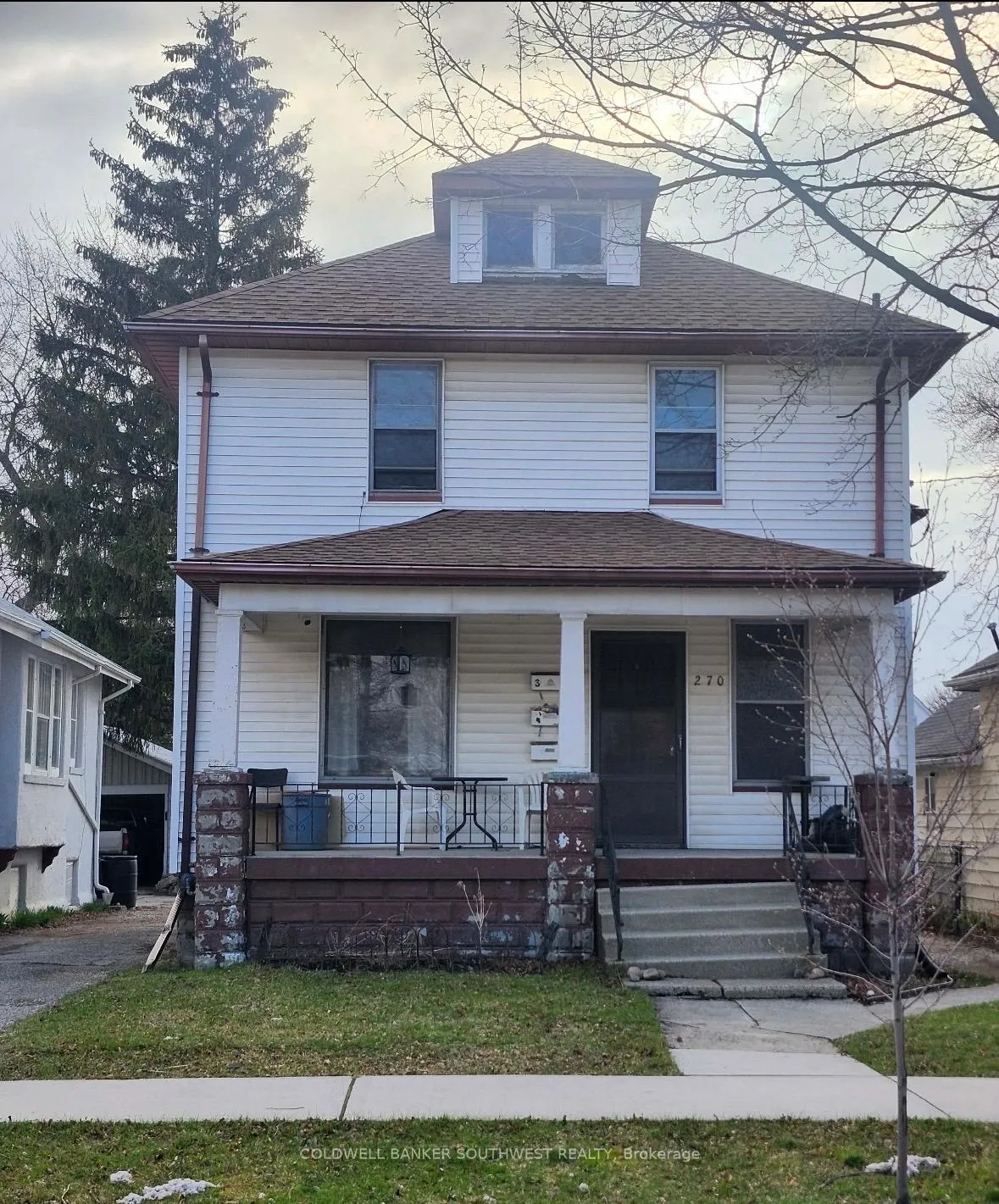 Photo 1 of 270 Queen Street, Sarnia — HOMEH