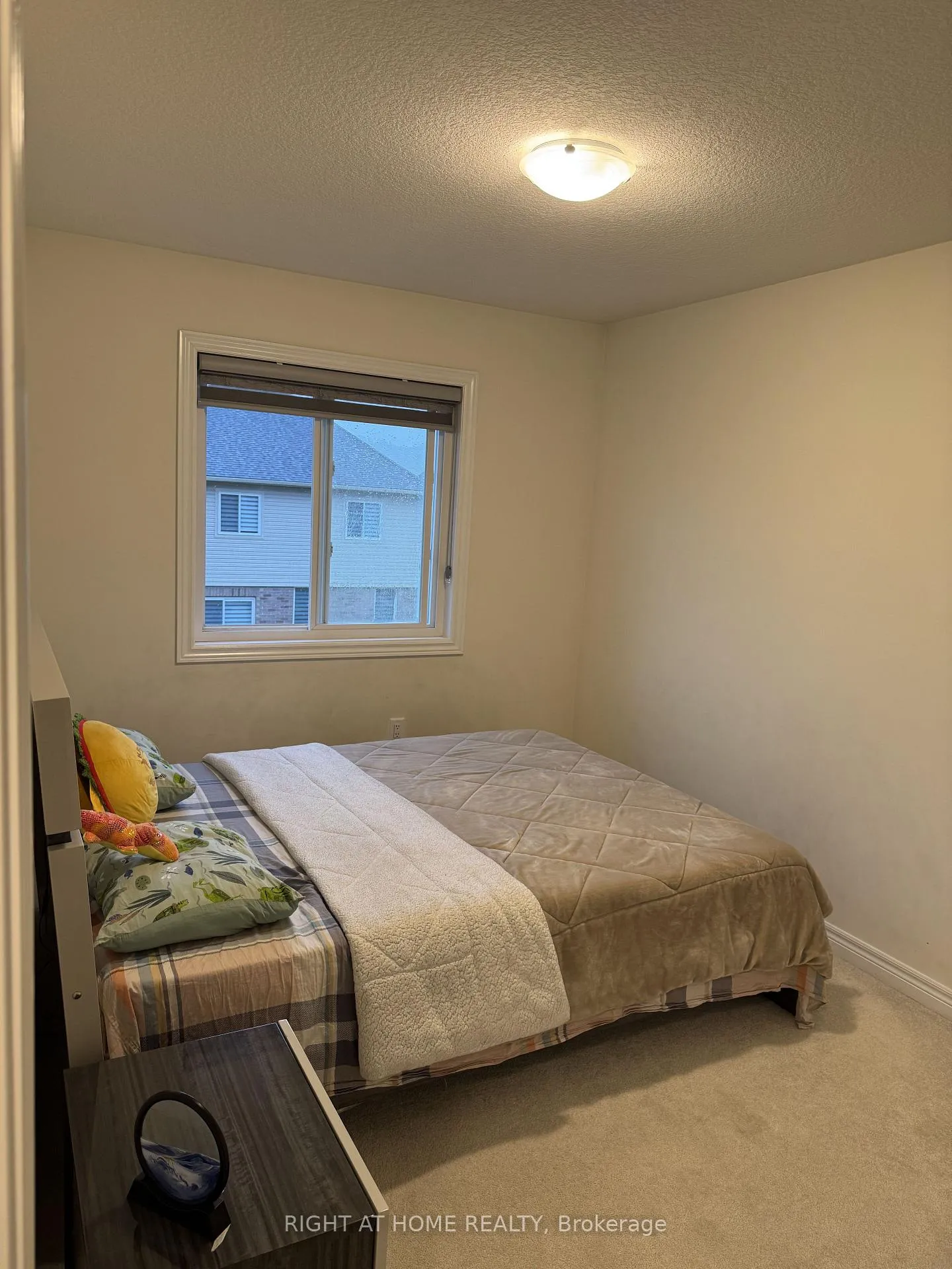Photo 12 of 76 Pinot Crescent, Hamilton, Fruitland — HOMEH