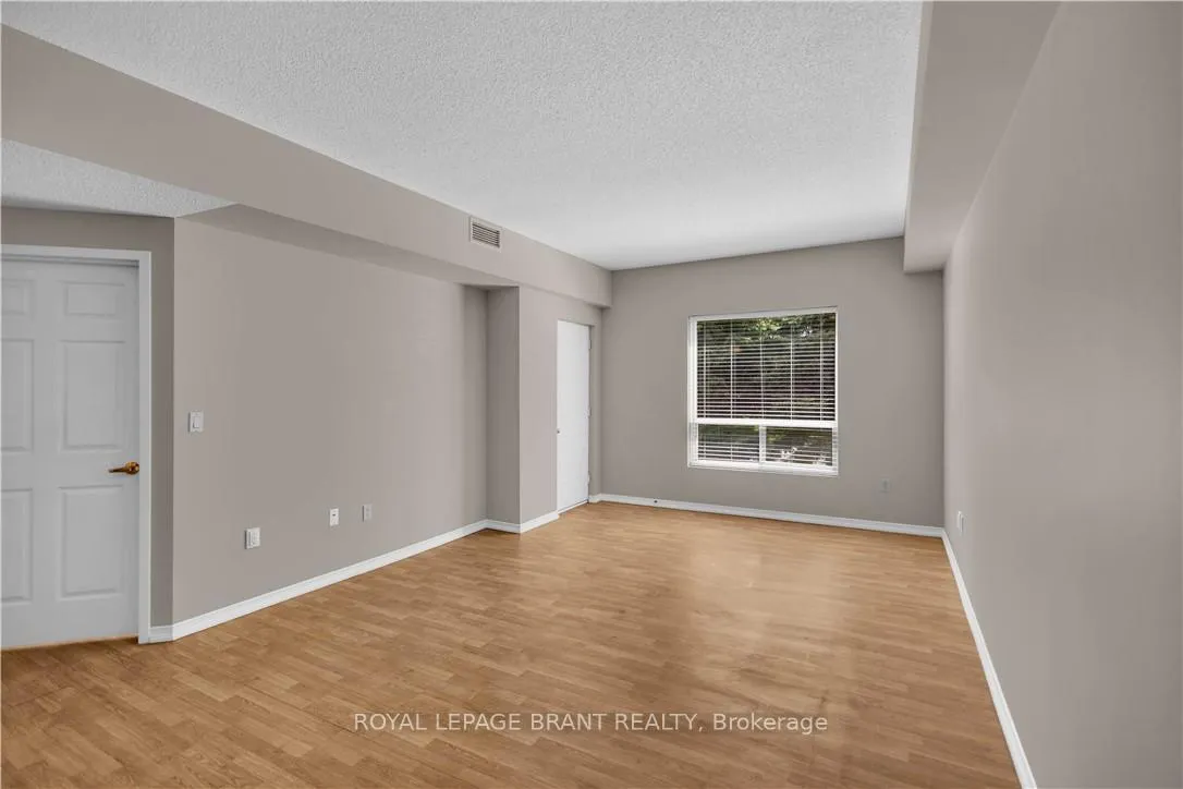 Photo 12 of Unit 105, 3497 Upper Middle Road, Burlington, Headon — HOMEH