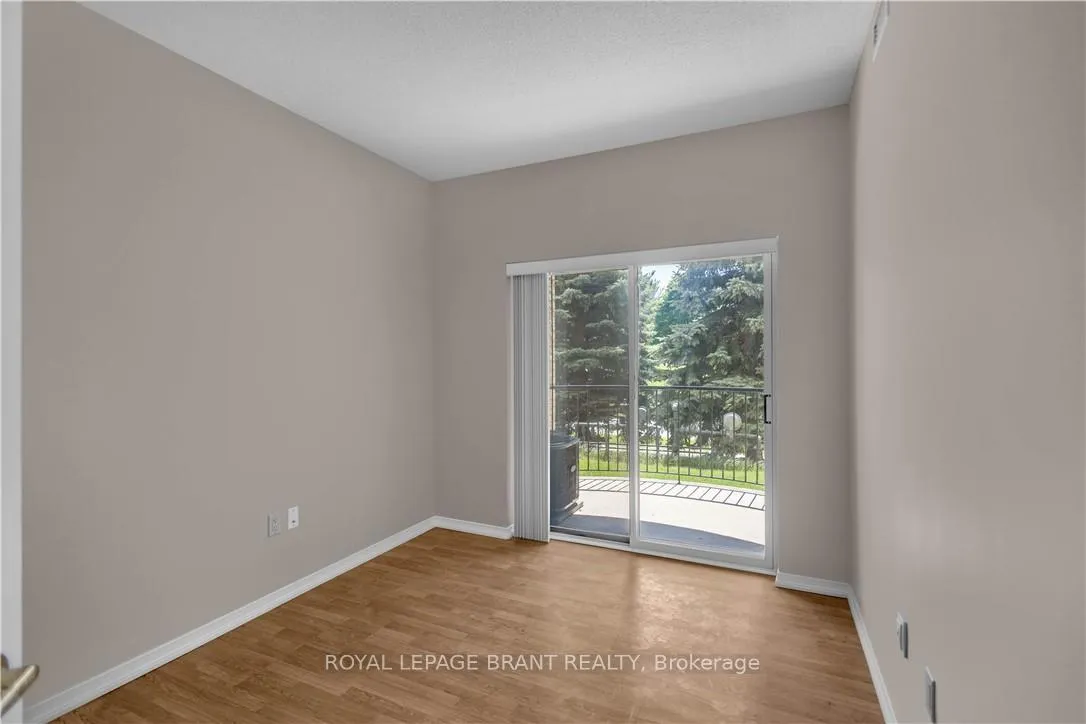 Photo 13 of Unit 105, 3497 Upper Middle Road, Burlington, Headon — HOMEH
