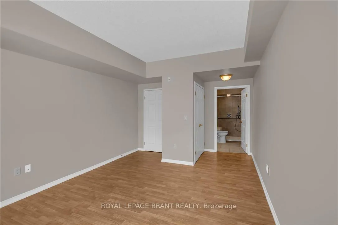 Photo 18 of Unit 105, 3497 Upper Middle Road, Burlington, Headon — HOMEH