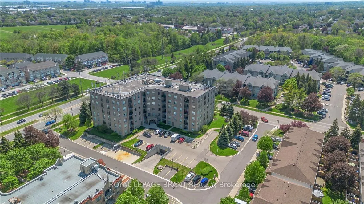 Photo 24 of Unit 105, 3497 Upper Middle Road, Burlington, Headon — HOMEH