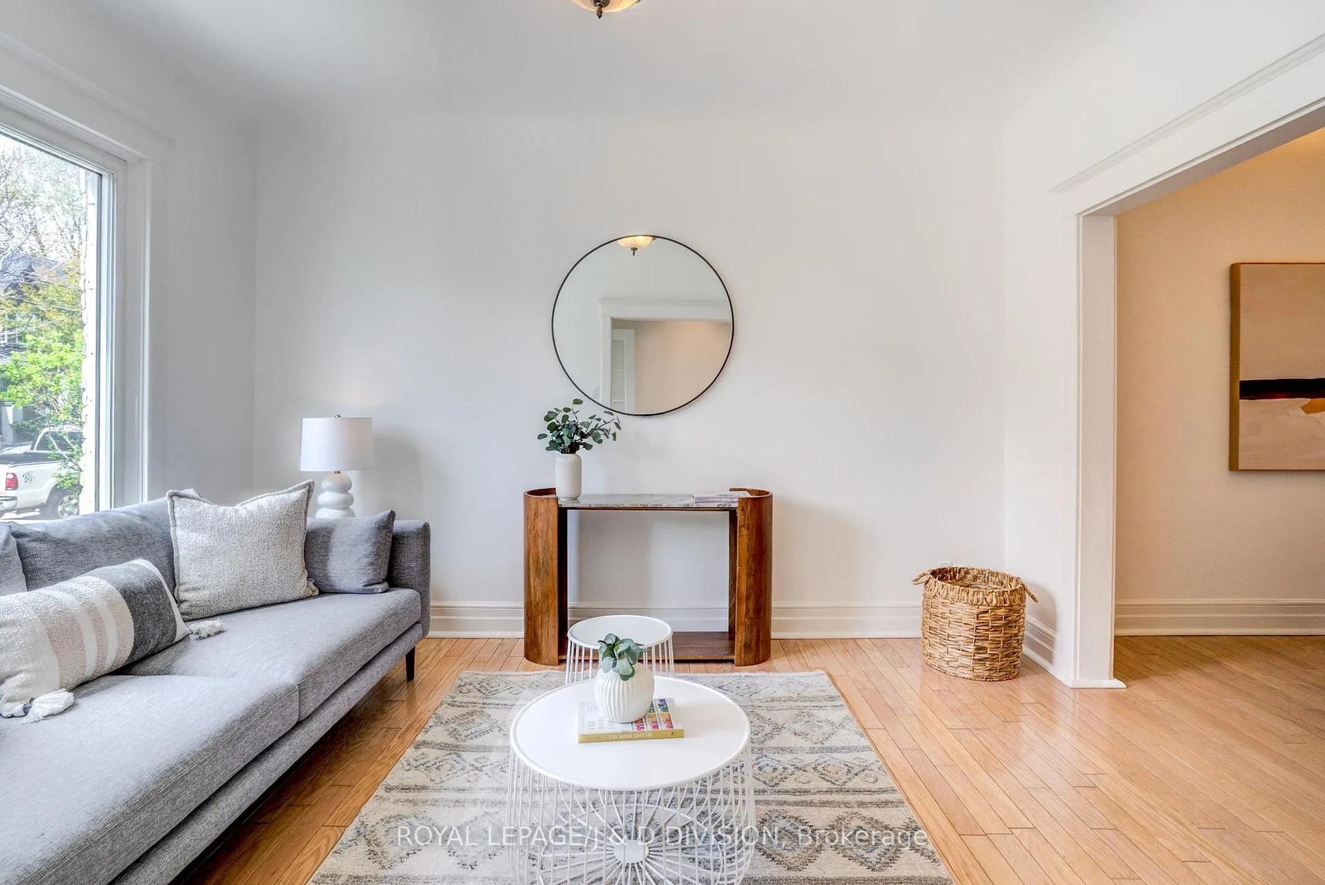 Photo 8 of 23 Empire Avenue, Toronto, South Riverdale — HOMEH