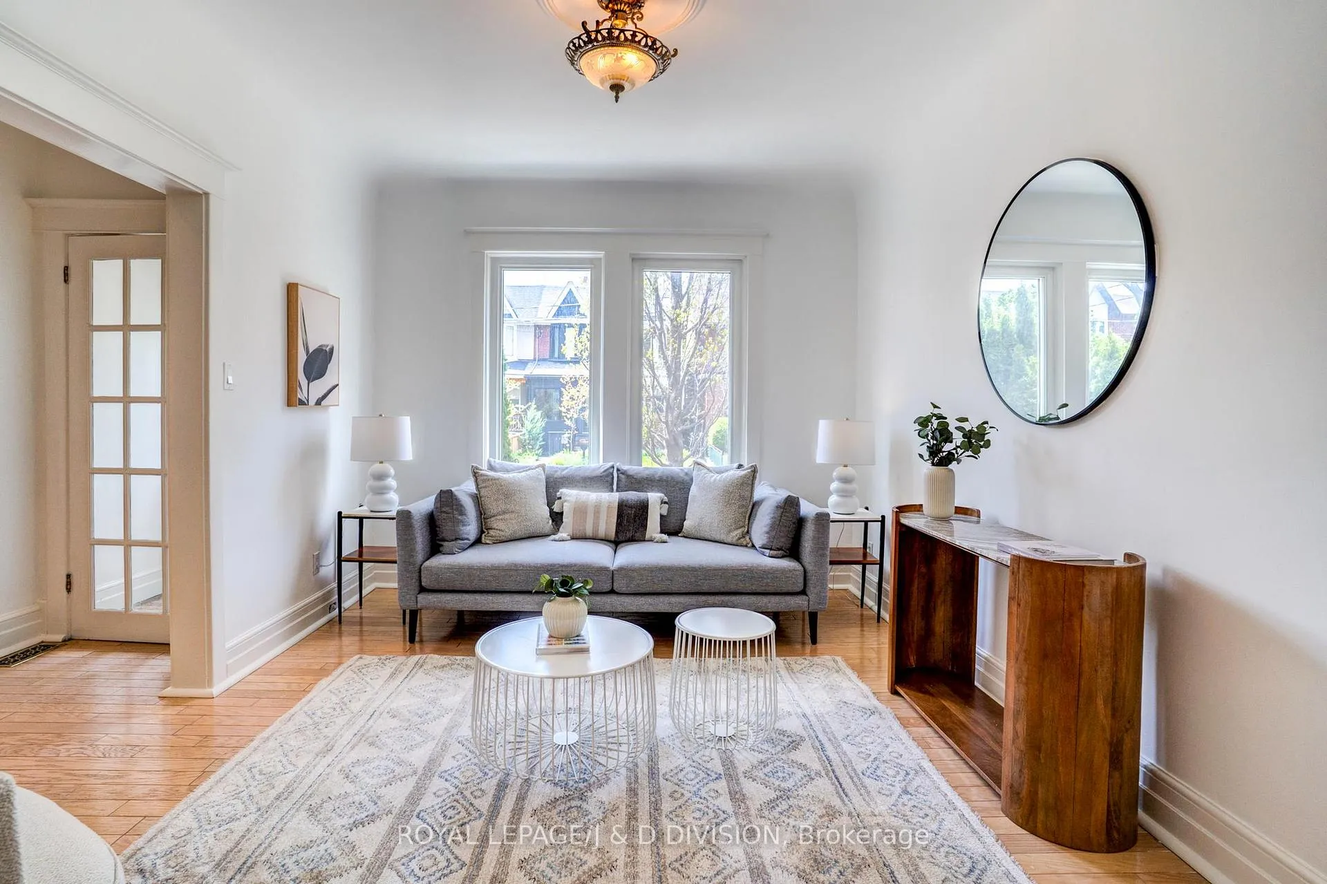 Photo 9 of 23 Empire Avenue, Toronto, South Riverdale — HOMEH