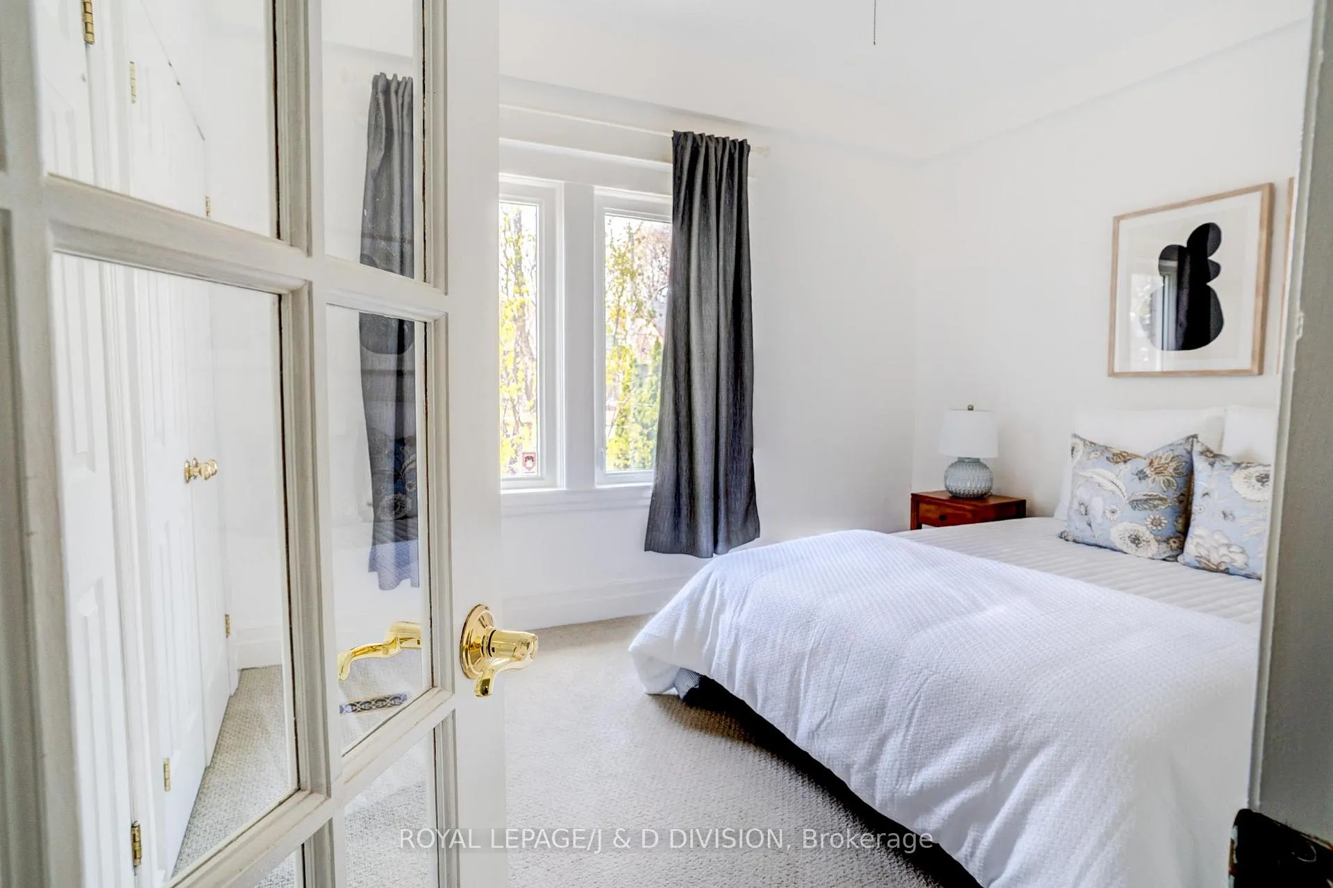 Photo 21 of 23 Empire Avenue, Toronto, South Riverdale — HOMEH