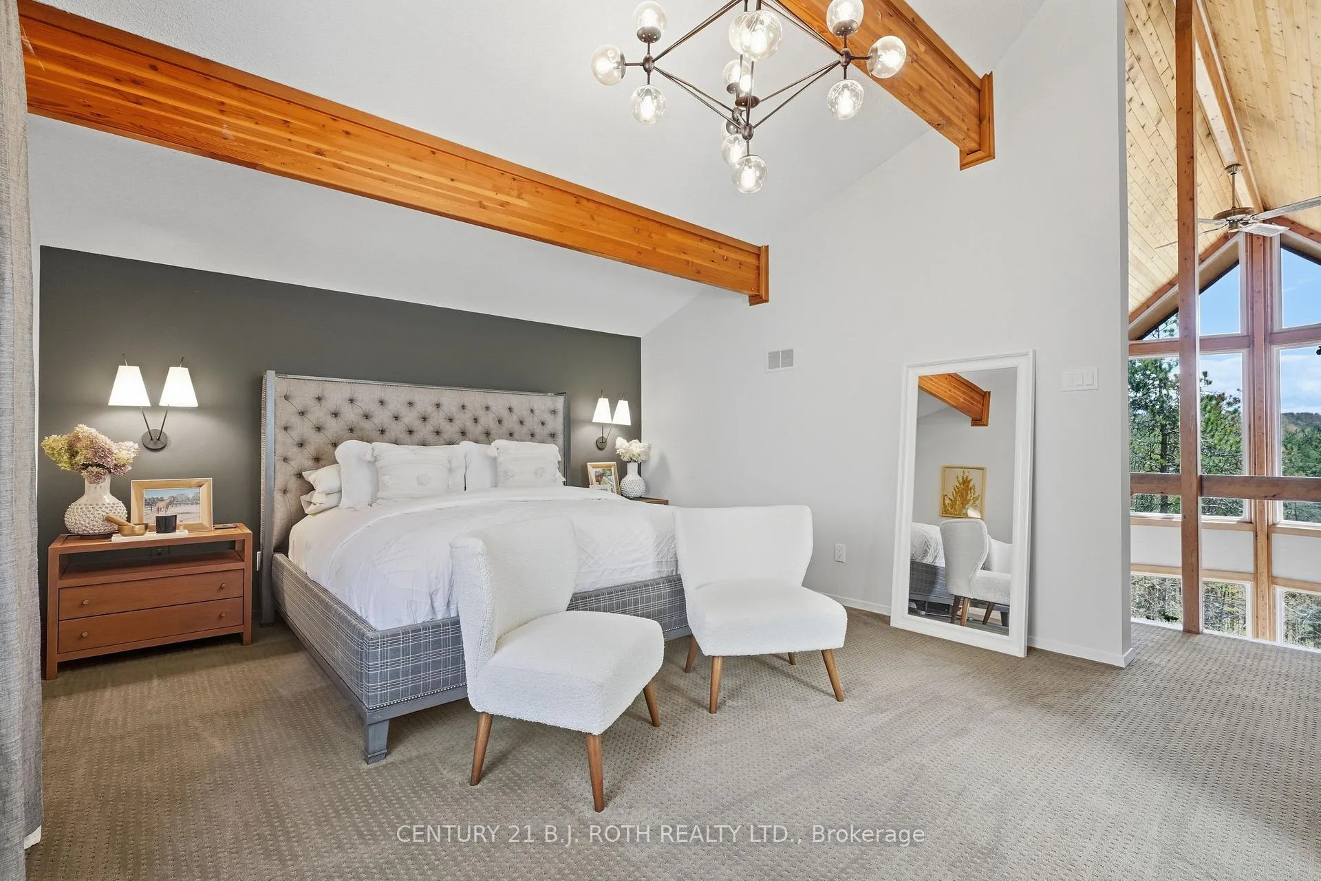 Photo 23 of 10 Pine Hill, Oro-Medonte, Horseshoe Valley — HOMEH