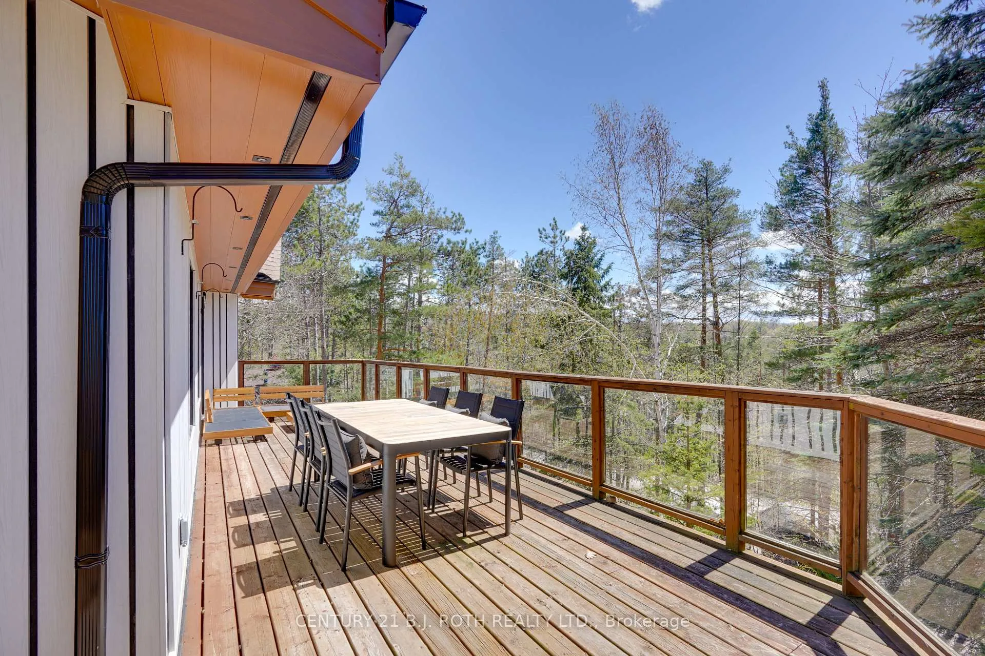 Photo 36 of 10 Pine Hill, Oro-Medonte, Horseshoe Valley — HOMEH