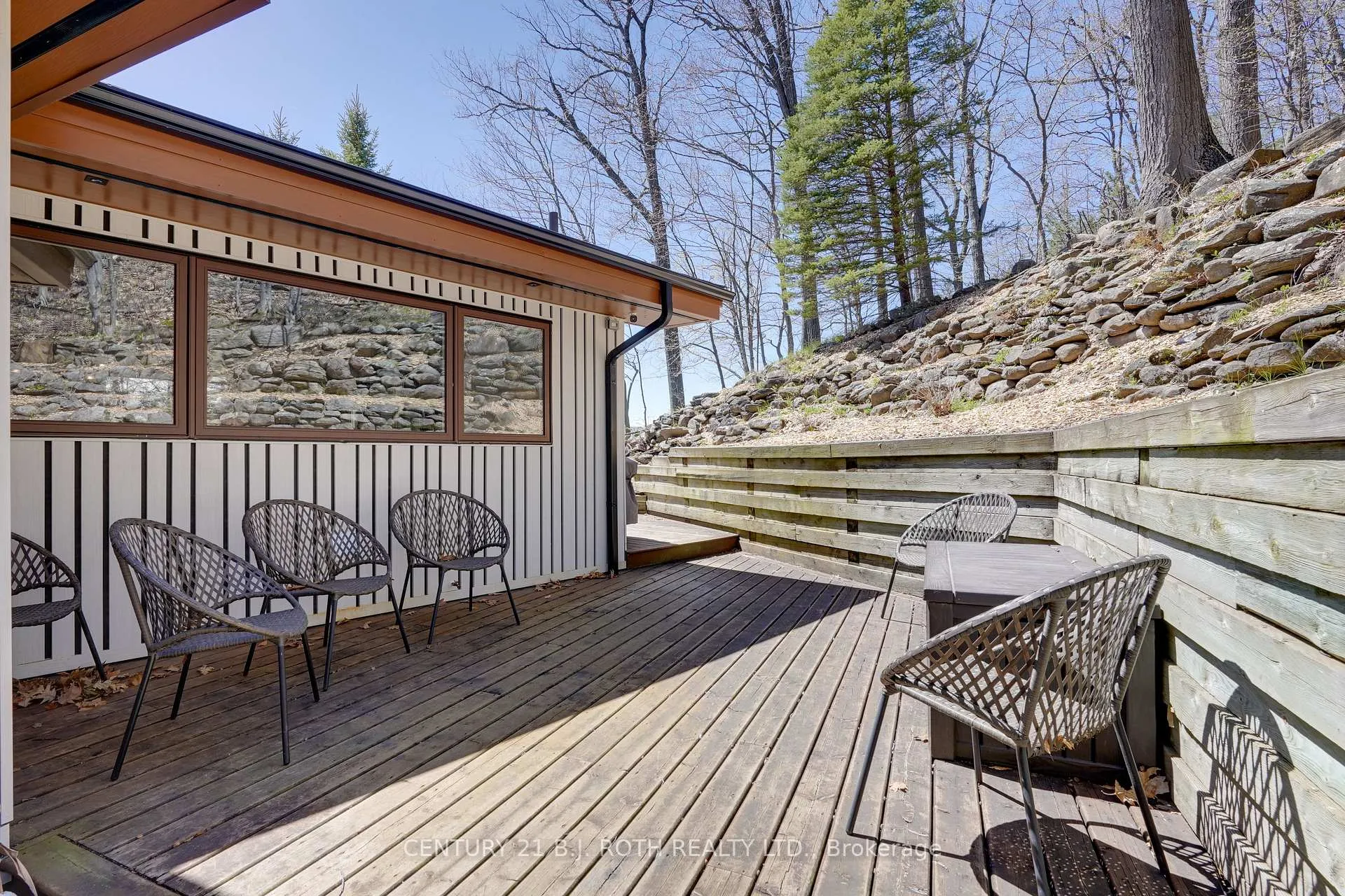 Photo 38 of 10 Pine Hill, Oro-Medonte, Horseshoe Valley — HOMEH