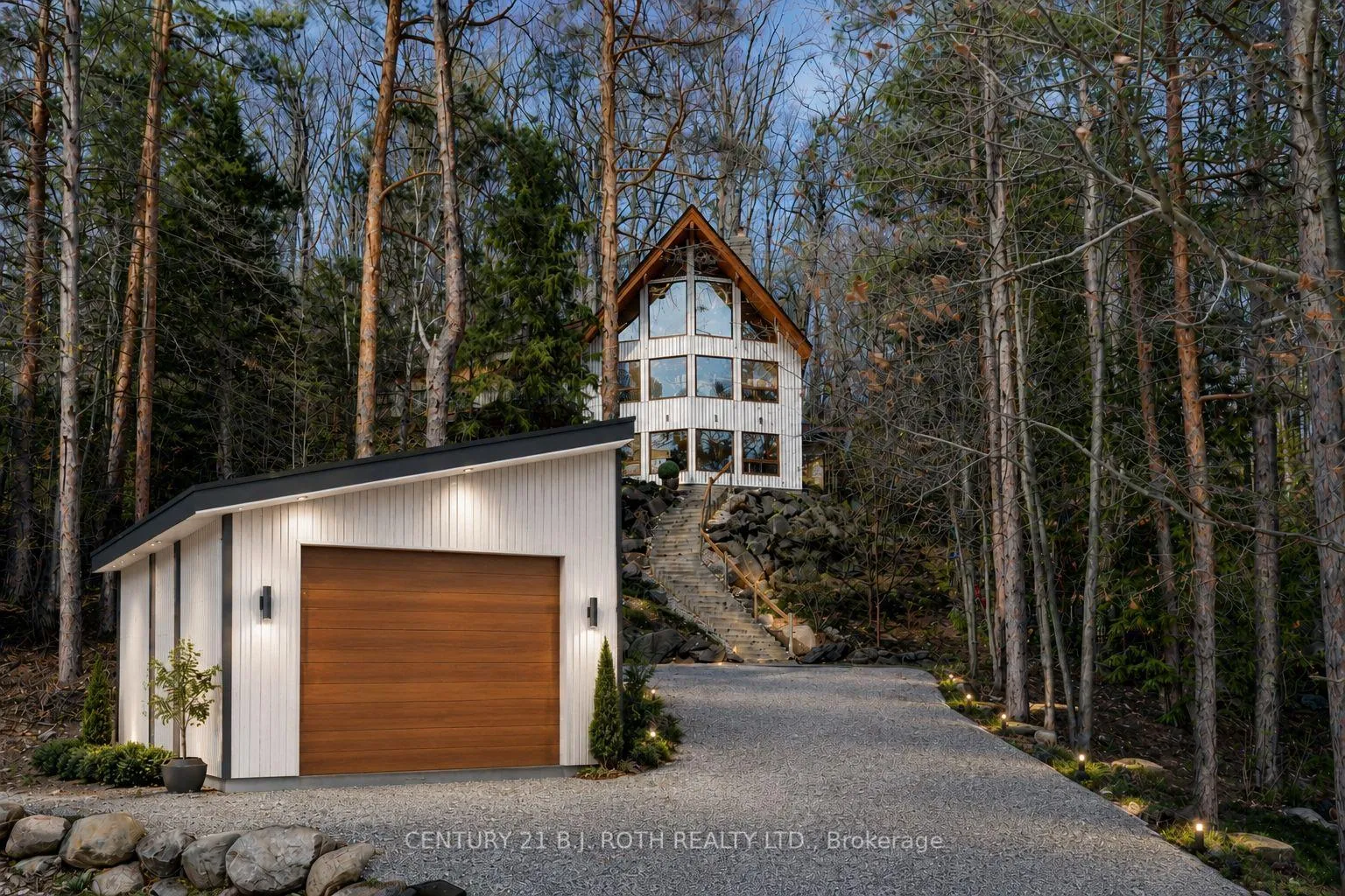 Photo 43 of 10 Pine Hill, Oro-Medonte, Horseshoe Valley — HOMEH