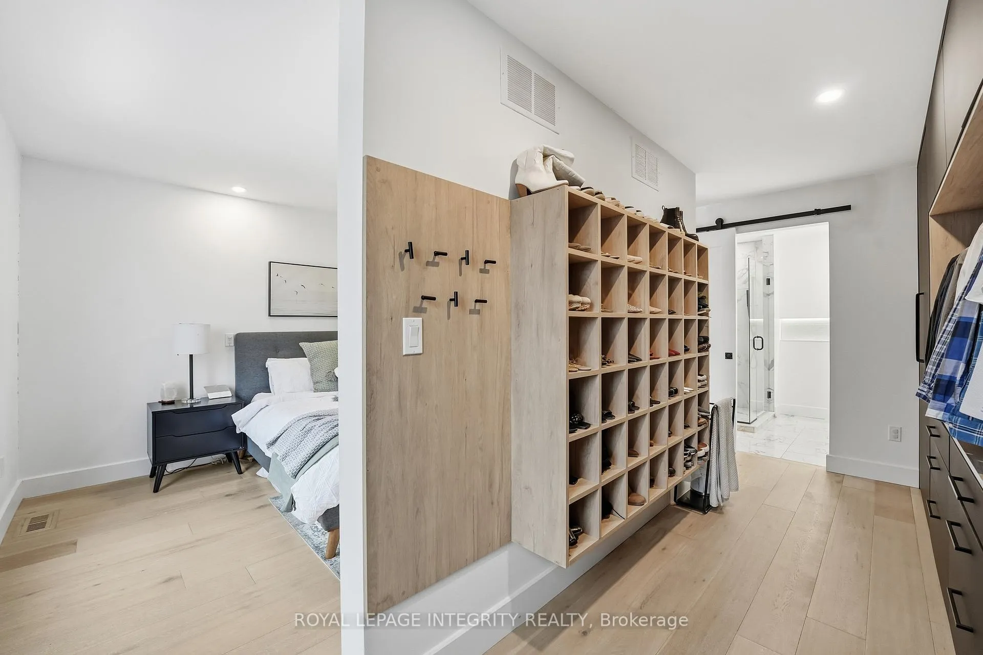 Photo 19 of 221 Wesley Avenue, Ottawa, Westboro/Hampton Park — HOMEH
