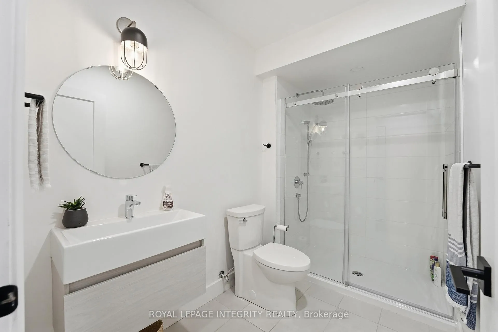 Photo 34 of 221 Wesley Avenue, Ottawa, Westboro/Hampton Park — HOMEH