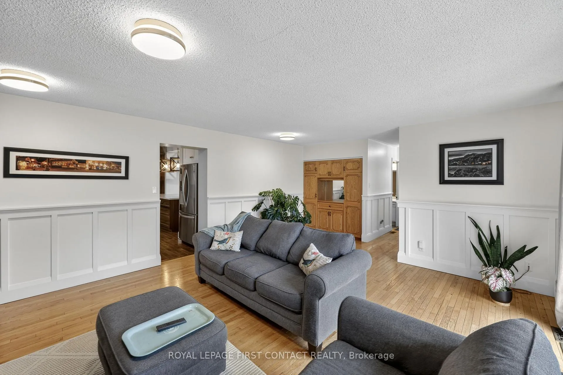 Photo 17 of 40 Stone Street, Springwater, Elmvale — HOMEH