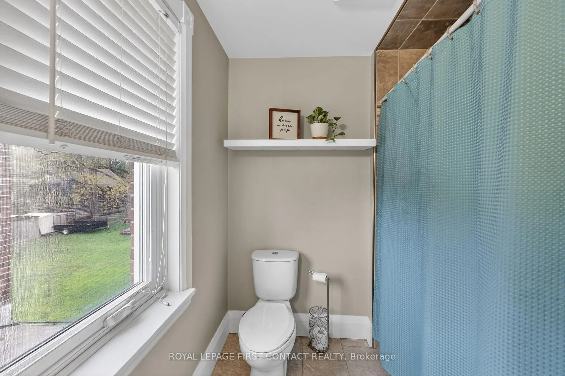 Photo 25 of 40 Stone Street, Springwater, Elmvale — HOMEH