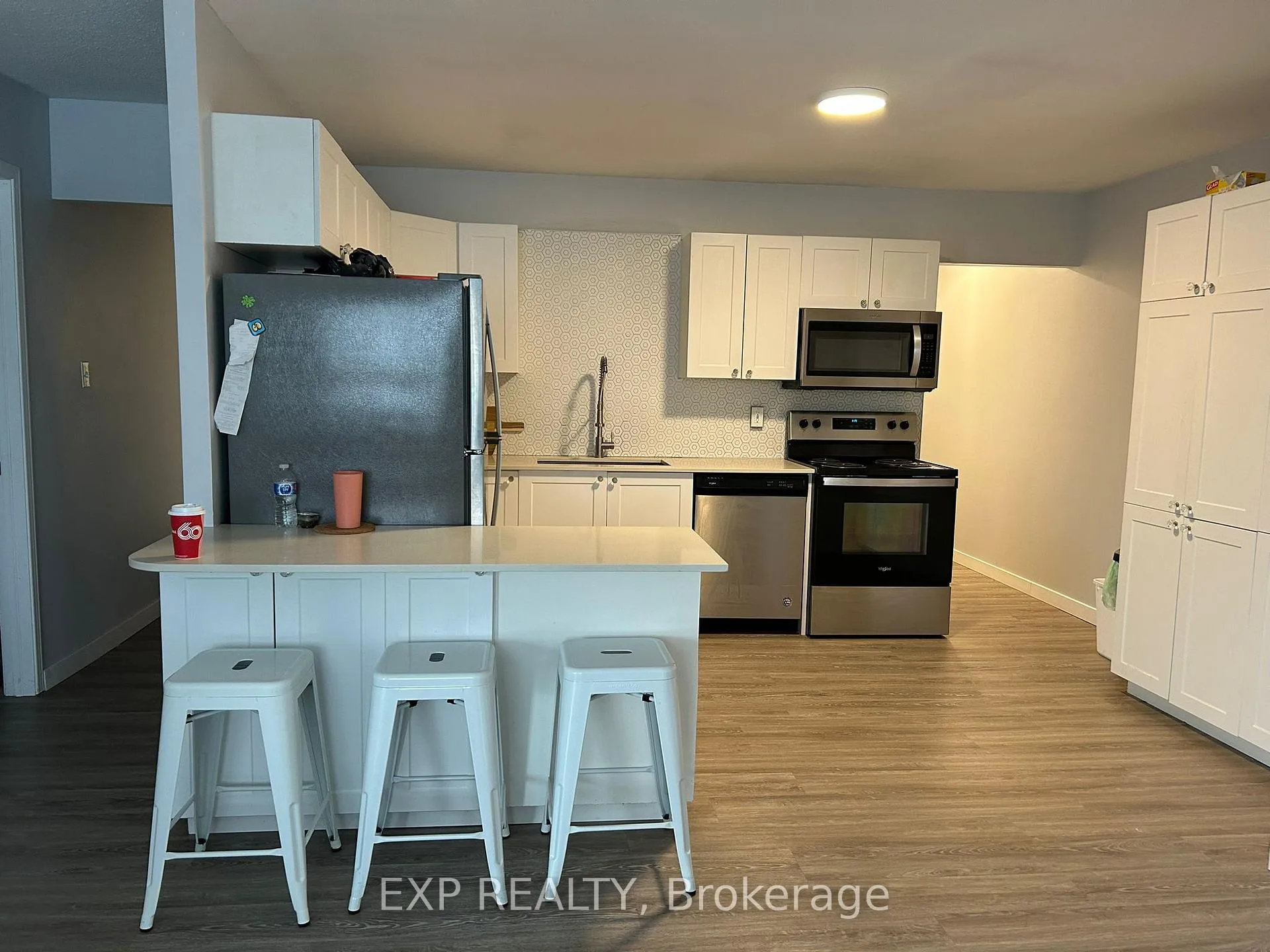 Photo 4 of Unit 3, 91 Westmount Road N, Waterloo, Beechwood — HOMEH