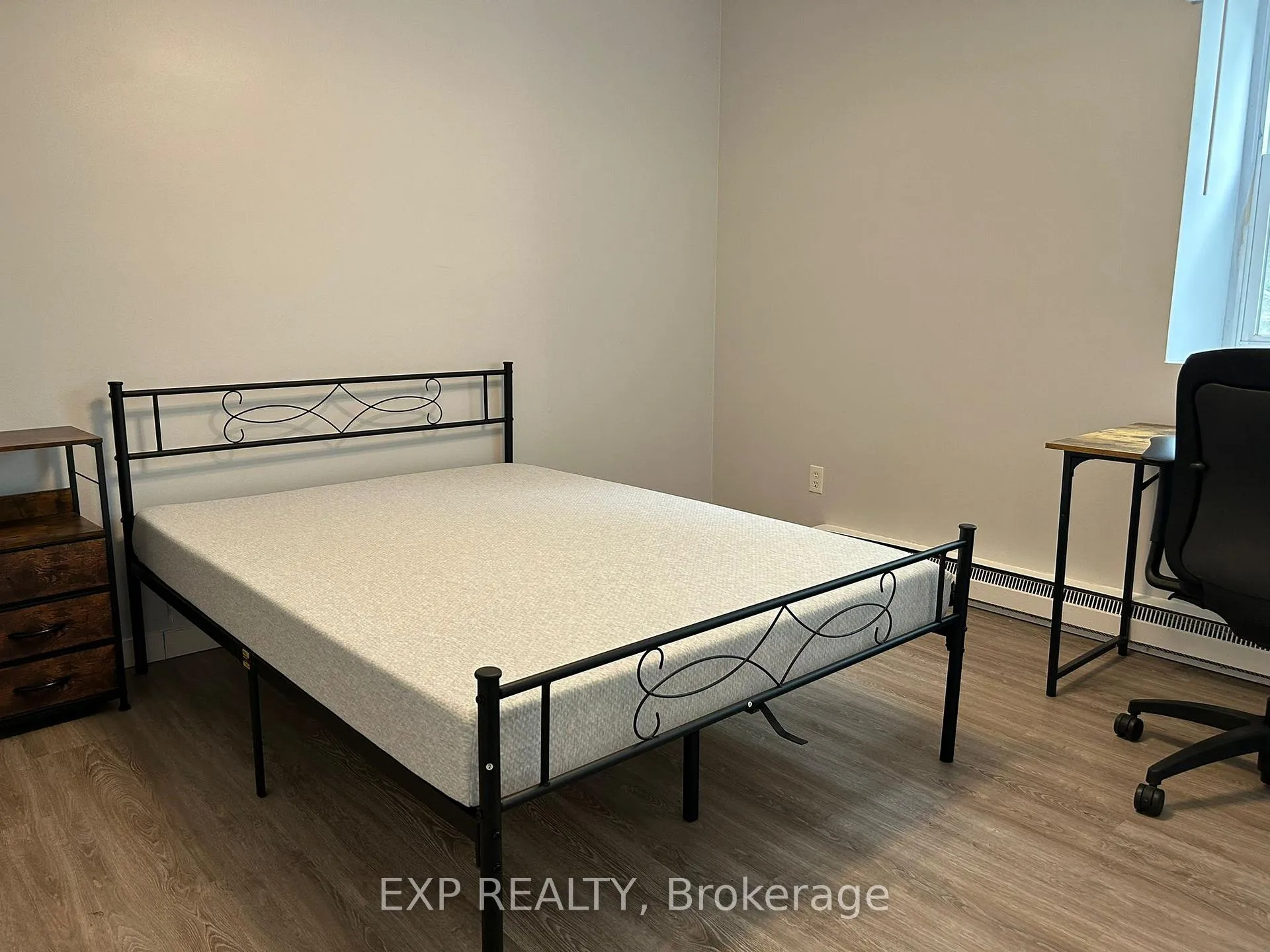 Photo 15 of Unit 3, 91 Westmount Road N, Waterloo, Beechwood — HOMEH