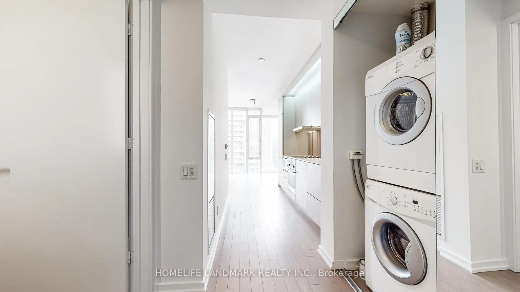 Photo 3 of Unit 2505, 101 Peter Street, Toronto, Waterfront Communities — HOMEH