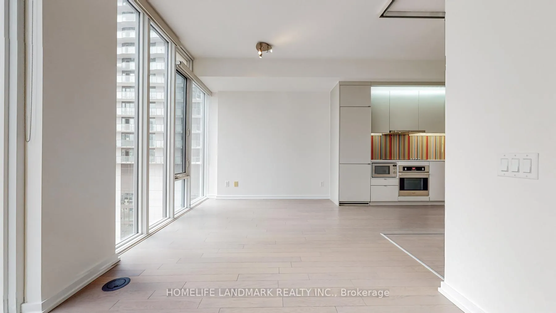Photo 12 of Unit 2505, 101 Peter Street, Toronto, Waterfront Communities — HOMEH