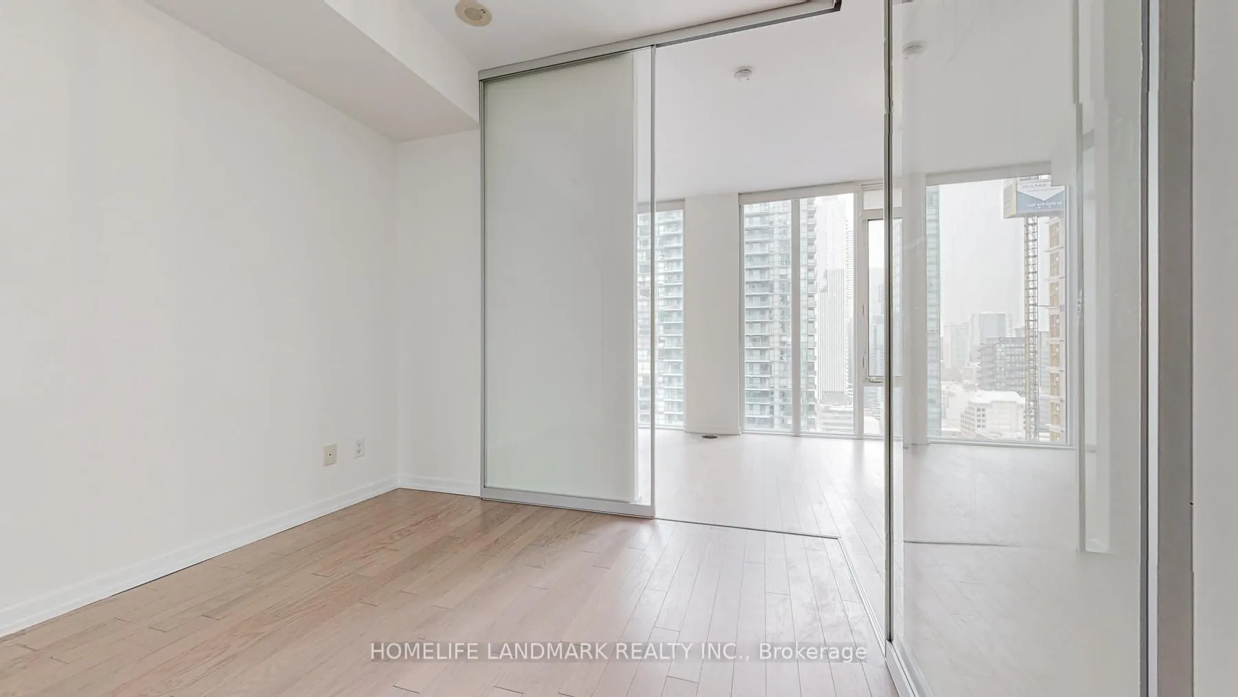 Photo 19 of Unit 2505, 101 Peter Street, Toronto, Waterfront Communities — HOMEH