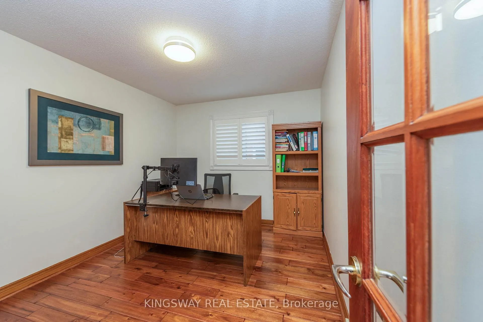 Photo 5 of 298 Forest Drive S, Vaughan, West Woodbridge — HOMEH