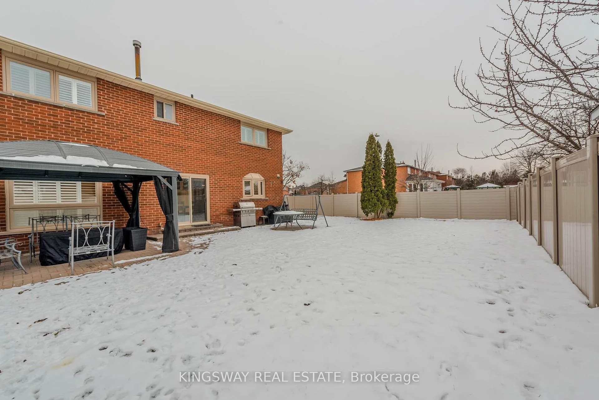 Photo 9 of 298 Forest Drive S, Vaughan, West Woodbridge — HOMEH