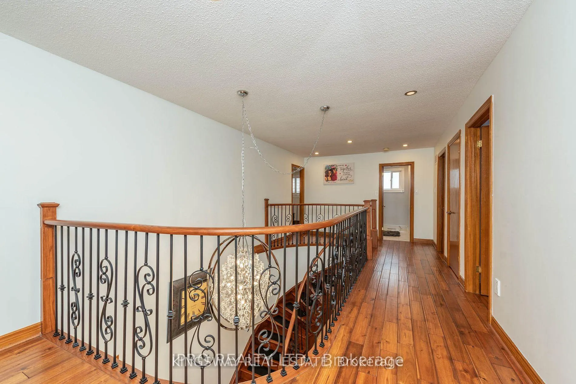 Photo 27 of 298 Forest Drive S, Vaughan, West Woodbridge — HOMEH